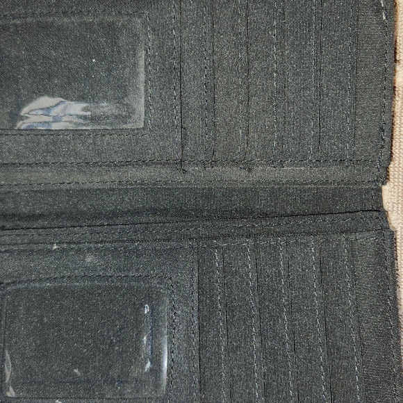 Bindle Of Wallets - Picture 7 of 16